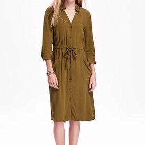 Old Navy Utility Safari Shirtdress in Moss